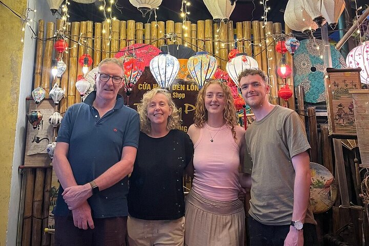 Hoi An Adventure: Bamboo Boat Excursion & Lantern Crafting