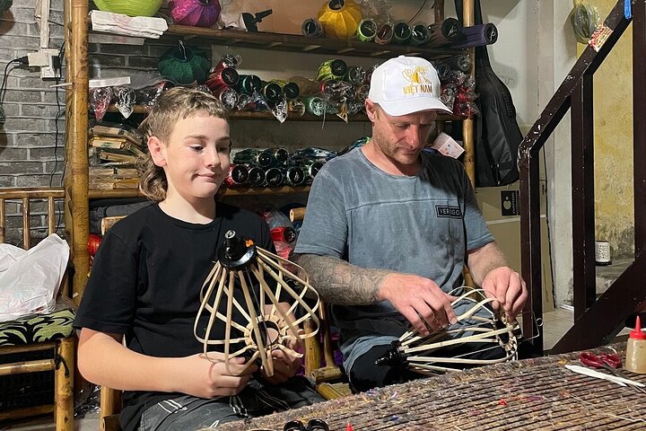 Hoi An Adventure: Bamboo Boat Excursion & Lantern Crafting