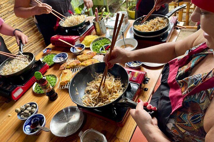 Hoi An Coconut Adventure: Basket Boat & Cooking Experience