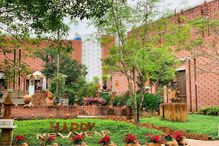 Hoi An: HOI AN CRAFT VILLAGES AND LANTERN MAKING TOUR