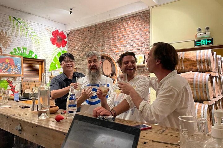 Hoi An: HOI AN CULTURAL CRUISE AND RHUM DISTILLERY TOUR