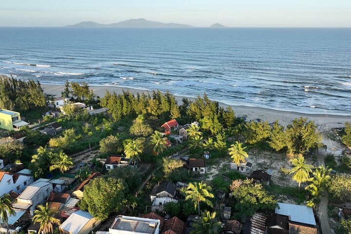 Hoi An: HOI AN CULTURAL CRUISE AND RHUM DISTILLERY TOUR