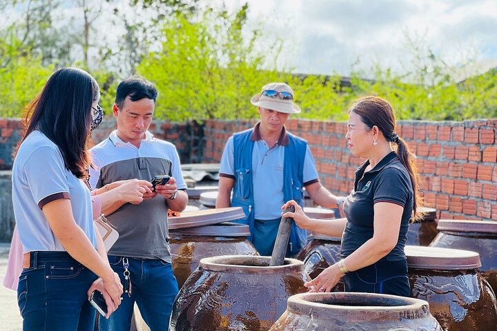 Hoi An: HOI AN CULTURAL CRUISE AND RHUM DISTILLERY TOUR
