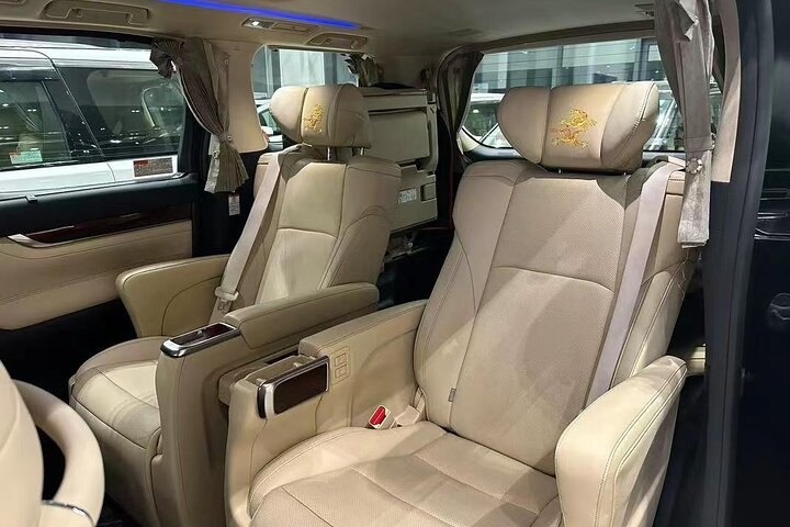Hong Kong Kai Tak Cruise Terminal Private Pick up or Vice versa.