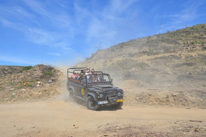 Jeep safari and Canyon Boat Tour from Side with Lunch