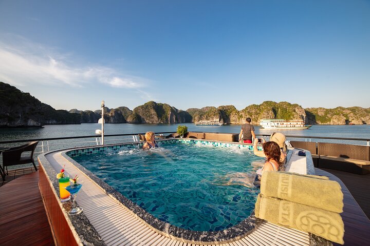 La Casta 5 Star Cruise 2Day/1Night Visit Halong Bay & Lan Ha Bay