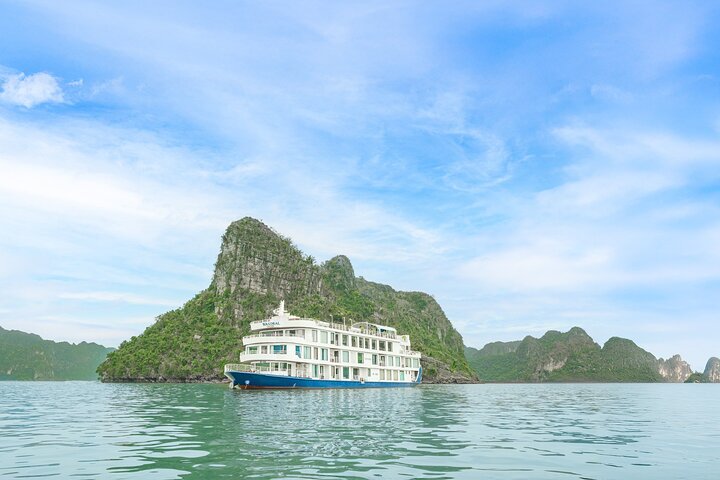 Lan Ha Gateway 2 Days 1 Night by Sea Coral Cruise