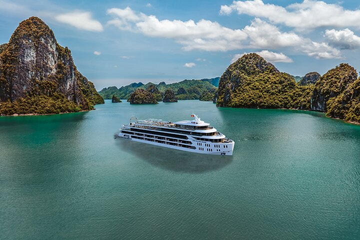Largest and Most Luxurious Ha Long Bay Cruise Day Trip from Hanoi
