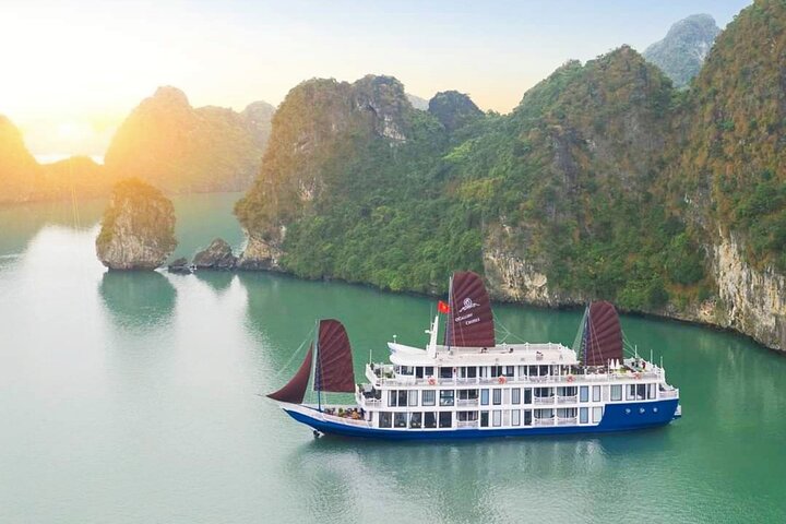 Le Journey Luxury Cruise