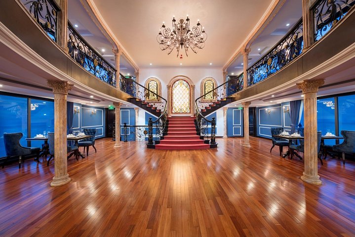 Le Theatre Cruises - Wonder on Ha Long - Lan Ha Bay- 2 Days 1 Nìght Tour