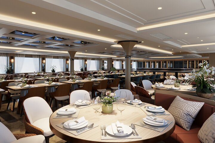 Luna Cruise: A Premium Luxury Day Cruise from Port to Halong Bay