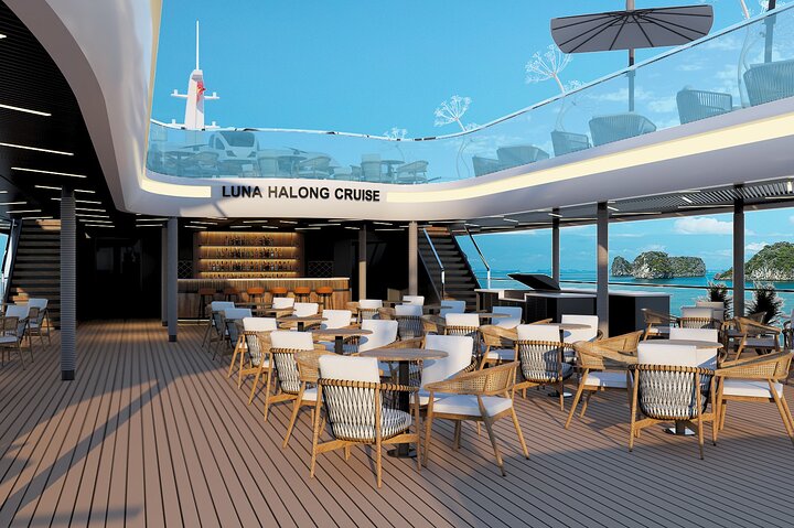Luna Cruise: Top 5-Star Luxury Day Cruise from Port in Halong Bay