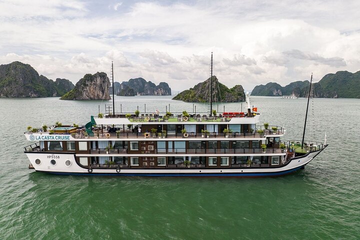 LUXURY 5 STAR CRUISE 2 Day 1 Night Visit Halong Bay & Lan Ha Bay