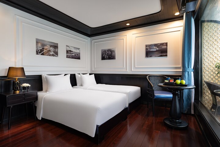 LUXURY 5 STAR CRUISE 2 Day 1 Night Visit Halong Bay & Lan Ha Bay