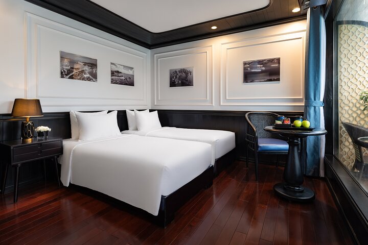 LUXURY 5 STAR CRUISE 3 Day 2 Night Visit Halong Bay & Lan Ha Bay