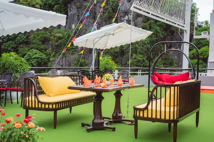 New 5-Star Apollo Cruise to Halong Bay from Hanoi with Buffet
