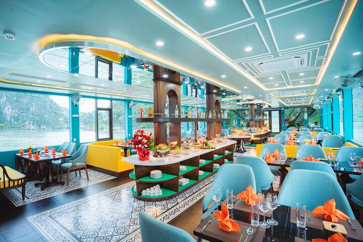 New 5-Star Apollo Cruise to Halong Bay from Hanoi with Buffet