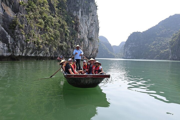 Luxury Jade Sail Day Cruise Tour in Ha Long Bay and Lan Ha Bay