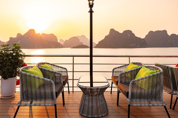 Luxury Halong Bay Day Cruise - Amethyst Luxury from Halong