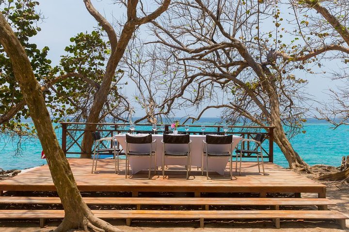 Majagua Island 1