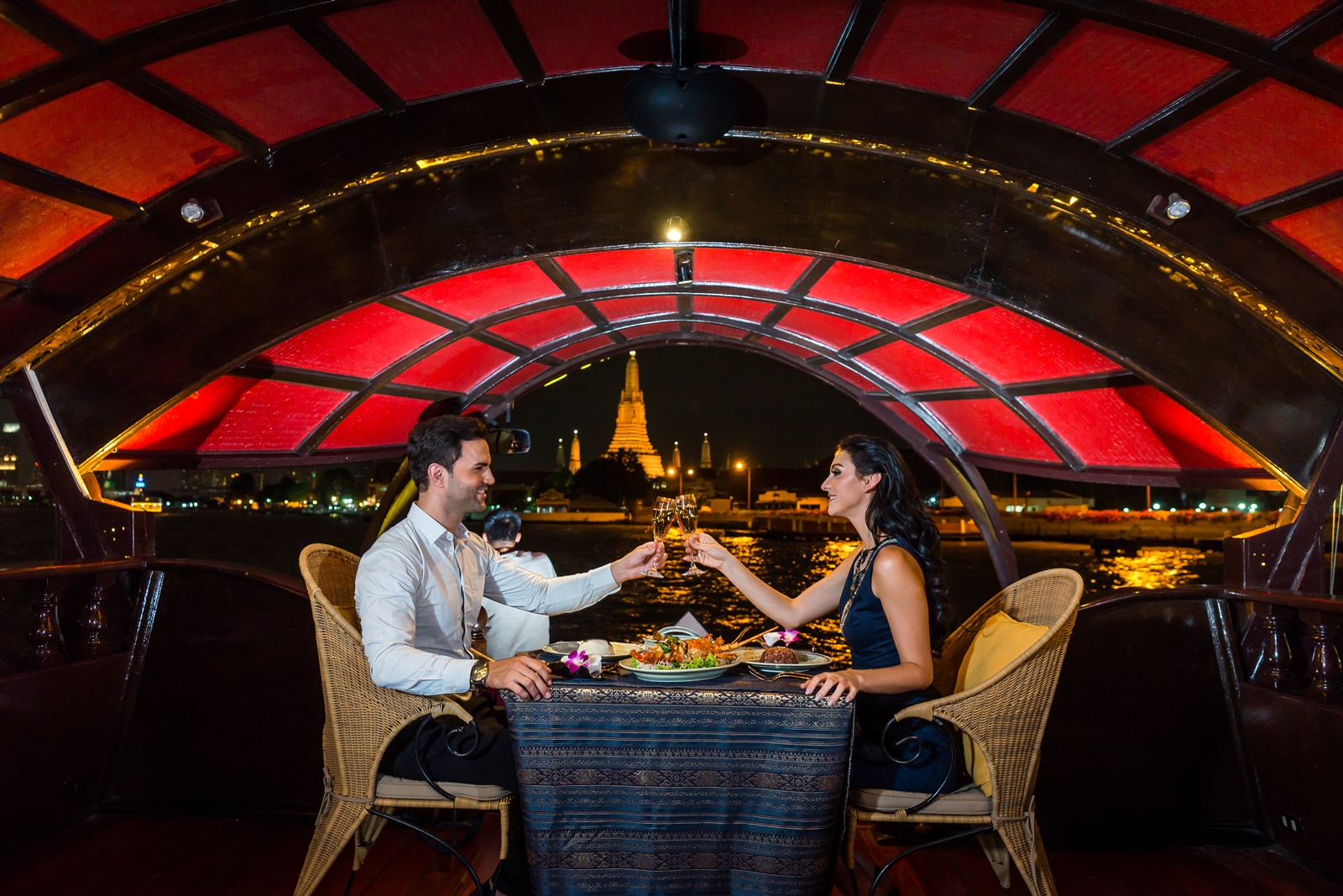 Manohra Luxurious Fine Dining Dinner Cruise with Pre-Canapés