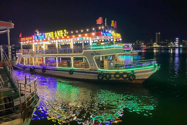Marble Mountains & Da Nang Night Tour with Han River Boat Ride