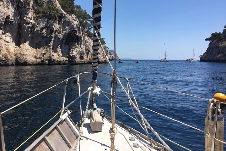 Marseille, the sea beauty at the mercy of the wind
