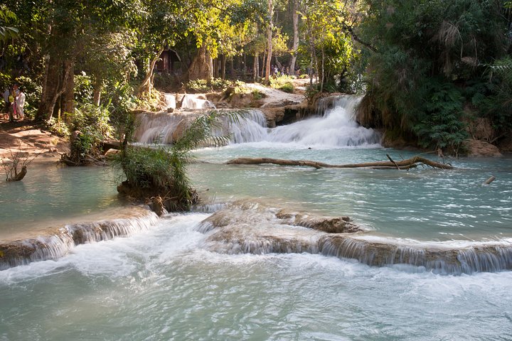 Mekong Cruise, Pak Ou Cave & Kuang Si waterfall