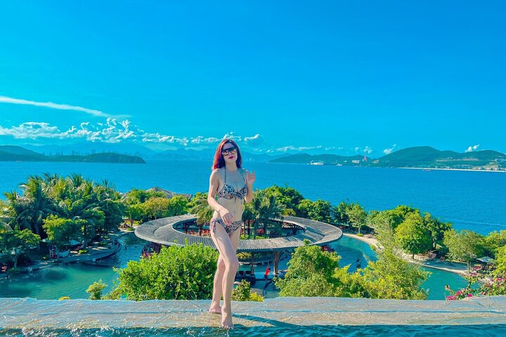 Nha Trang Snorkeling Tour with BBQ and Mud Spa Experience