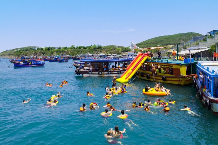 Nha Trang Island Escape: Snorkeling, BBQ Party & Floating Bar