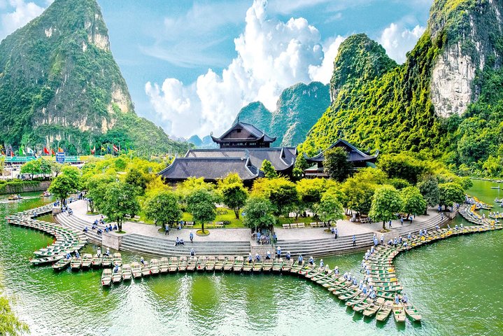 Small Group Ninh Binh Day Tour Hoa Lu Trang An Mua Cave from Hanoi