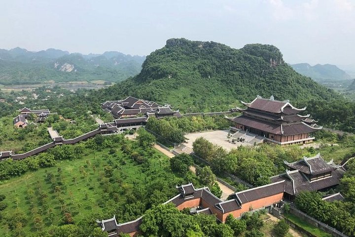 Luxury-Ninh-Binh-Full-Day-Tour