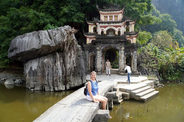 Ninh Binh Private Day Tour Bich Dong Local Family Trang An