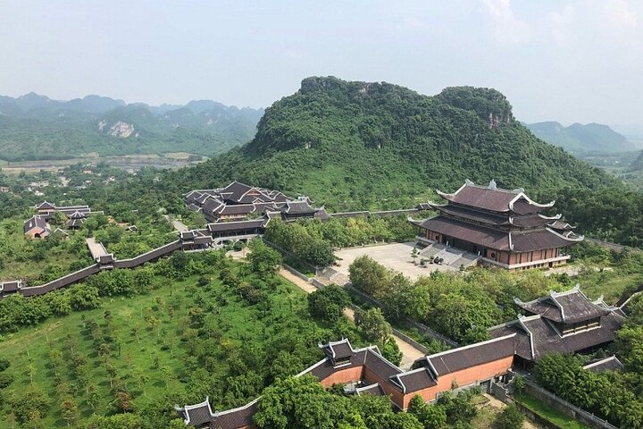 Private Day Tour from Hanoi: Bai Dinh Pagoda & Trang An Grottoes