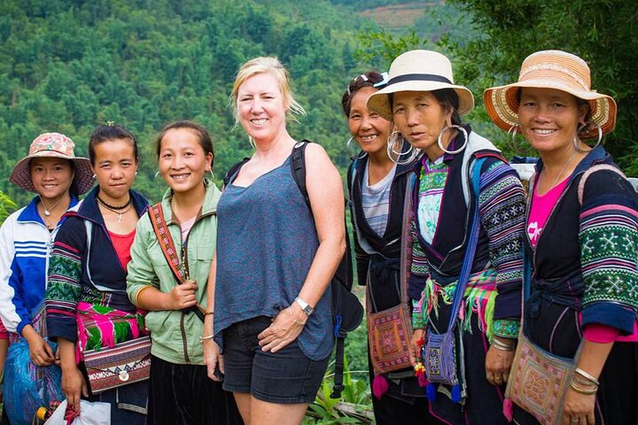 Northern Vietnam at A Glance: Halong Bay & Sapa 5 days