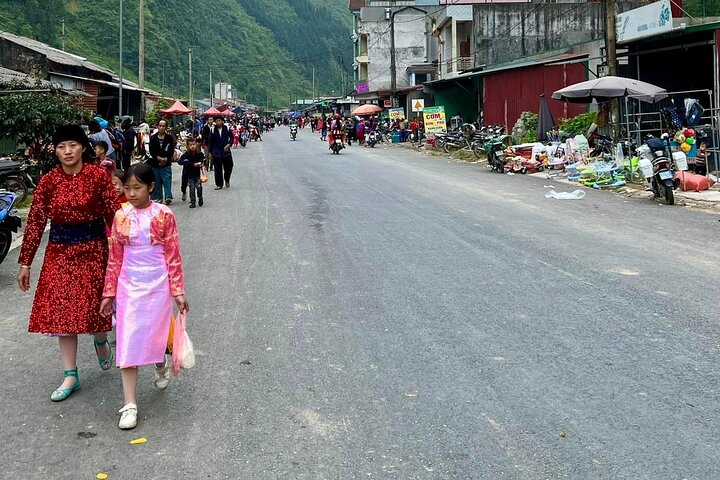 Off The Beaten Track Northeast Vietnam 7 days - Private Tour