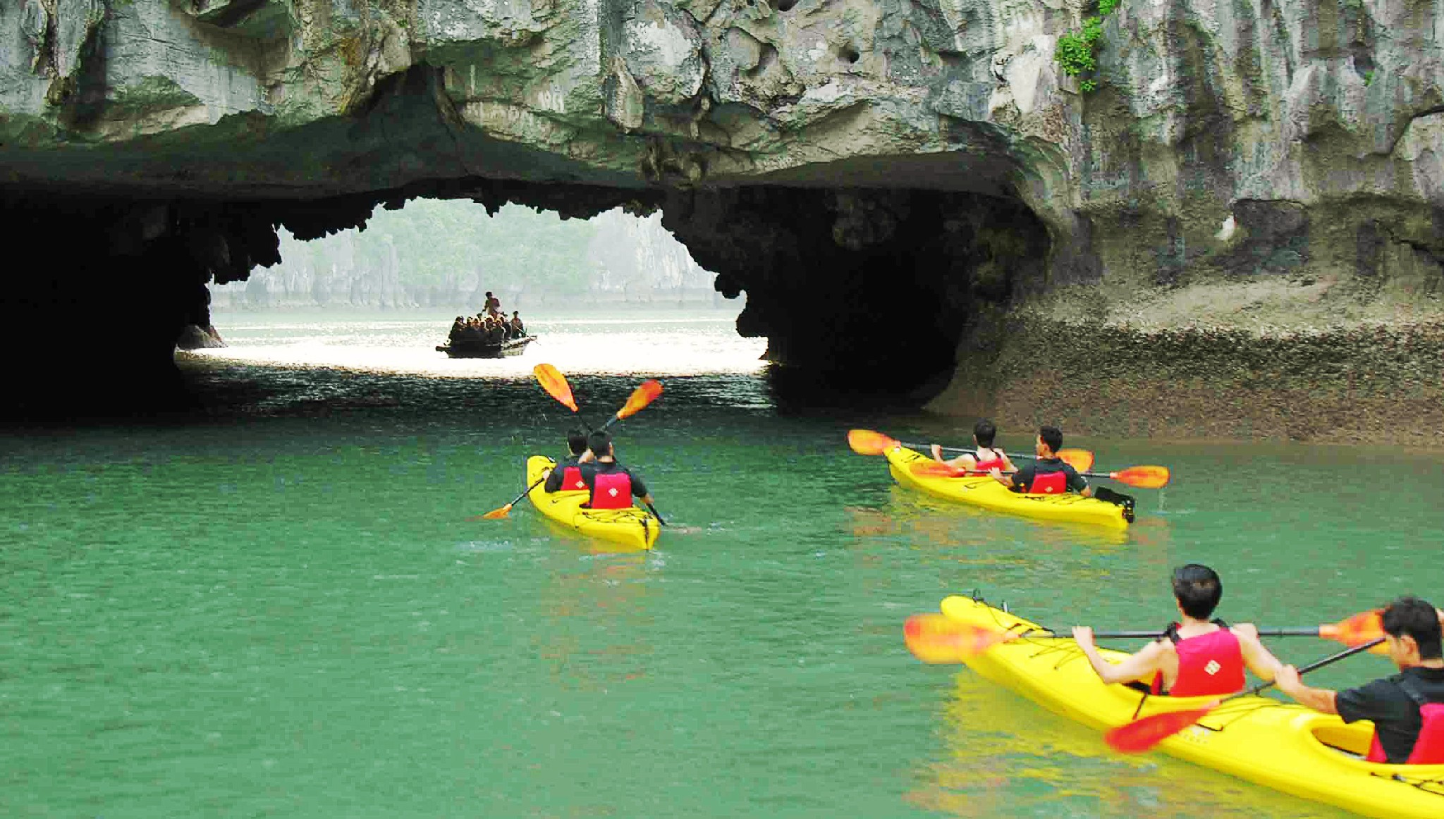 One Day In Halong Luxury (Halong 1-day Luxury Group Tour)