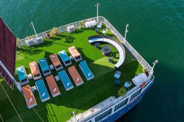 Sun Deck