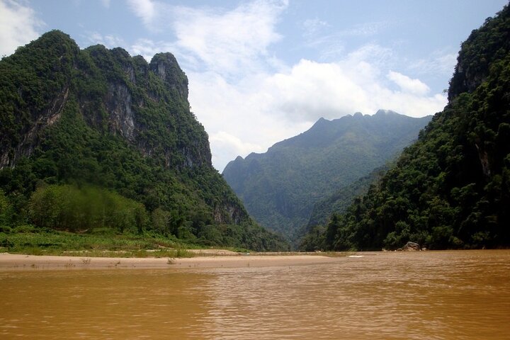 Pak Ou Caves river trip