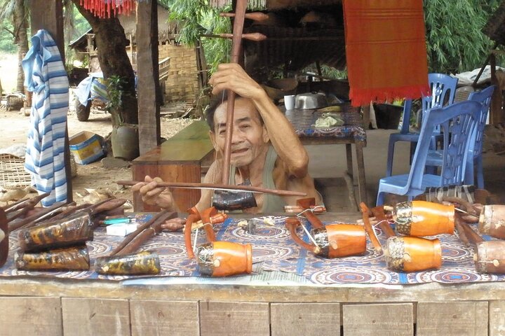 Pak Ou Caves river trip