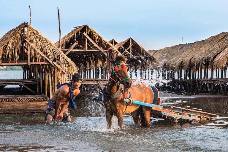Phnom Penh Silk Island Vespa Tour Private tour