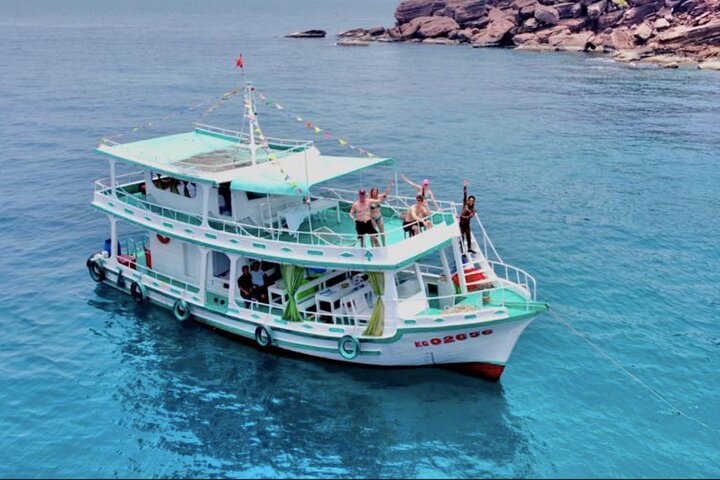 Phu Quoc Pro-Guided Coral Reef Diving Experience