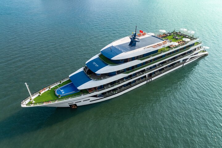 Premium 2D1N Balcony Cruise – Halong & Lan Ha Bay Luxury Trip
