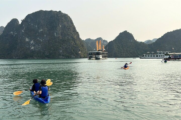 Premium 2D1N Balcony Cruise – Halong & Lan Ha Bay Luxury Trip