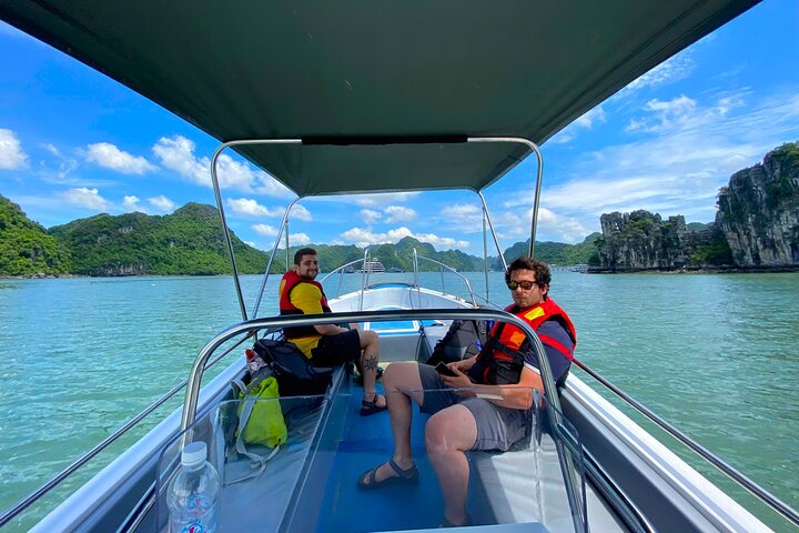 Private Canoe Adventure - Explore Halong, Lan Ha Bay in 4 hours