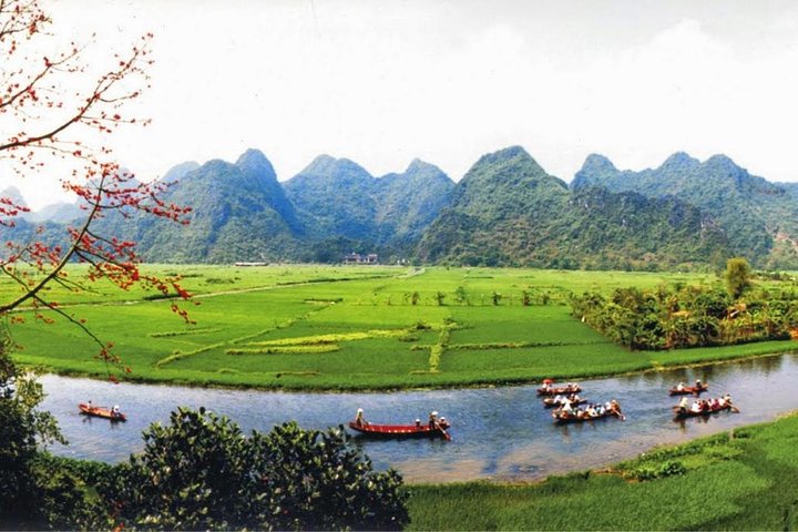 perfume pagoda private tour