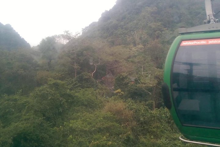 cable car to Pagoda