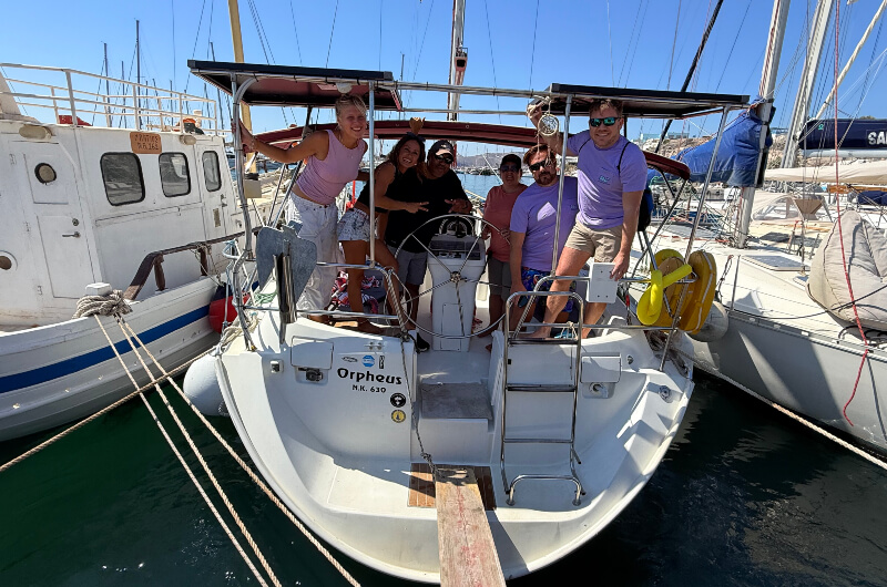 Private Santorini Sailing Day-Tour