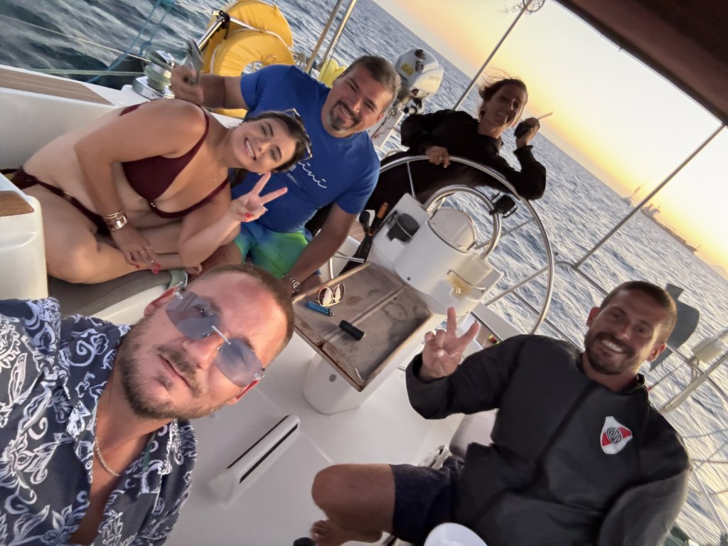 Private Santorini Sailing Day-Tour