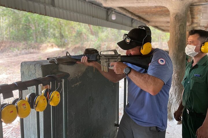 Private Tour Cu Chi Tunnels & Mekong Delta 1 Day